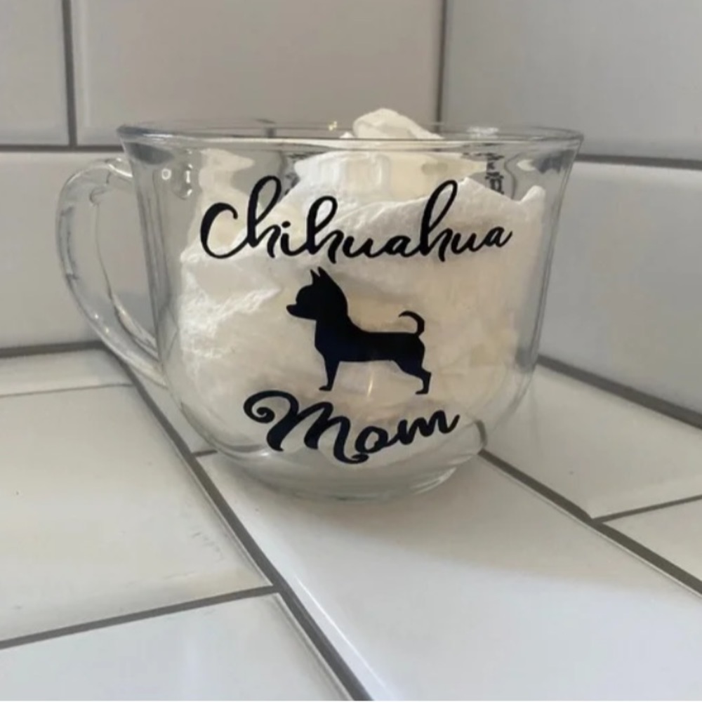 Chihuahua Mom 18oz Clear Mug
